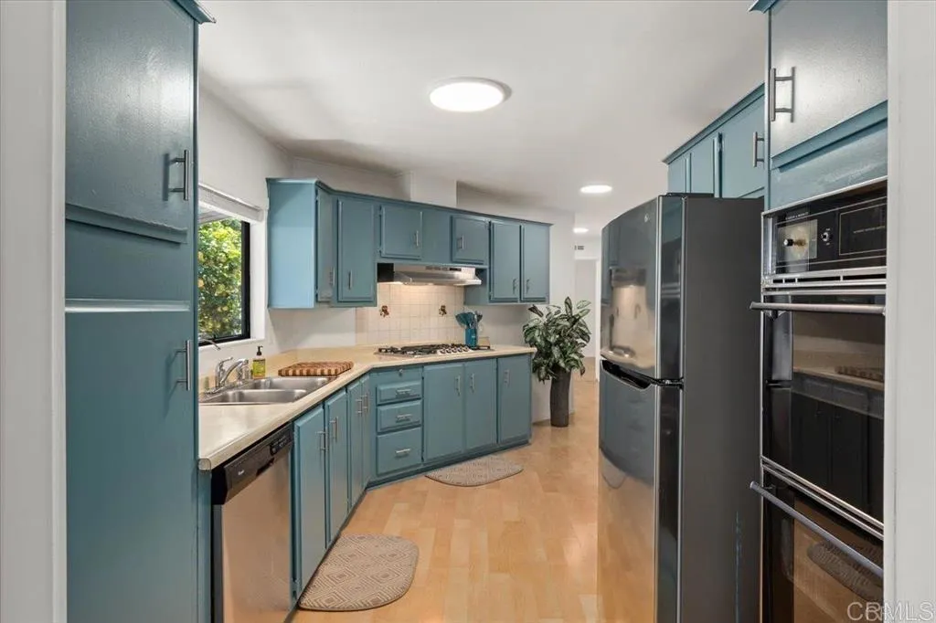 https://cdn.realtyfeed.com/cdn/127/306417955/6f2792f07b067c5b9cf95a1ecd6ce95a.webp