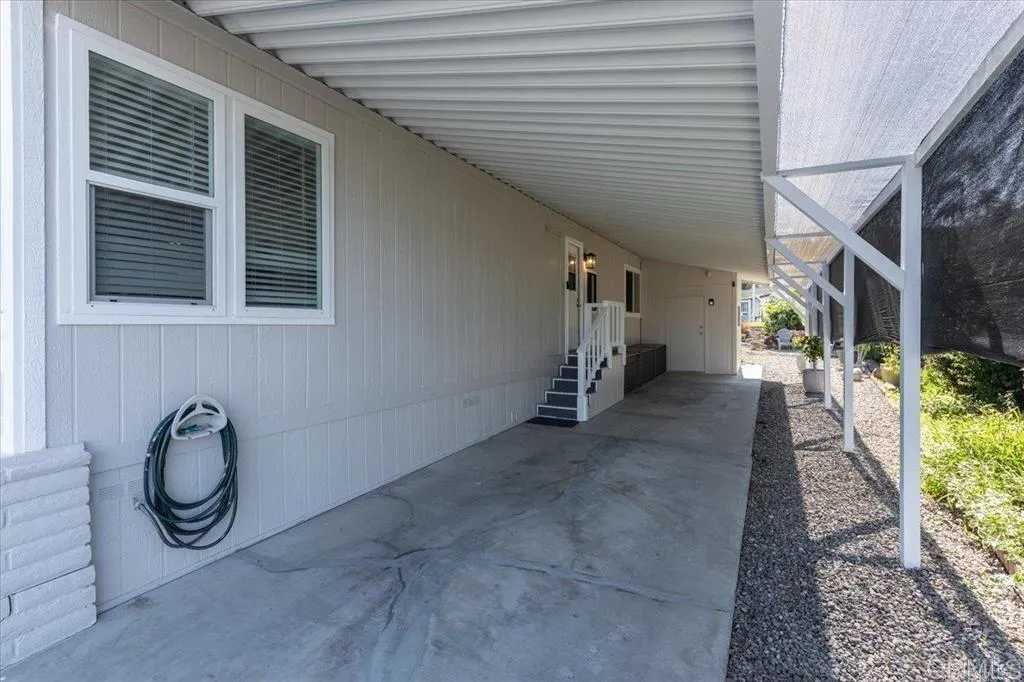 https://cdn.realtyfeed.com/cdn/127/306417955/b70ca74428d7825d3fa5bca42abca249.webp