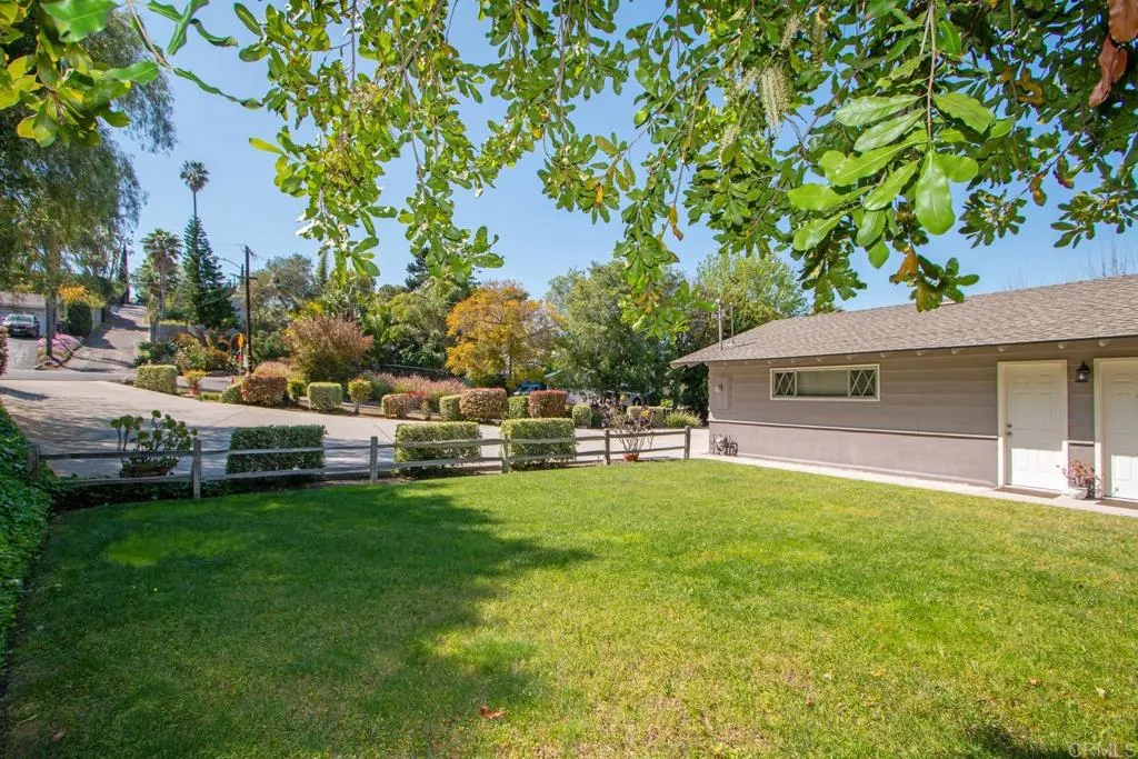 https://cdn.realtyfeed.com/cdn/127/306418385/0afd4af4d1d8c10db79ecb655b71cc66.webp