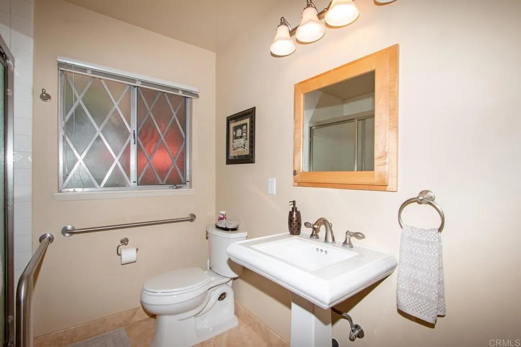 https://cdn.realtyfeed.com/cdn/127/306418385/30d3fe6cc713d8caa06d22902712b0b3.webp