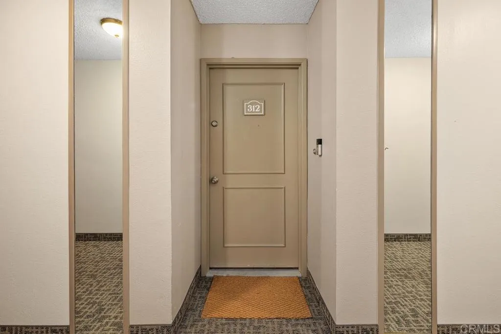 Photo #3: PTP2502782 Listing 