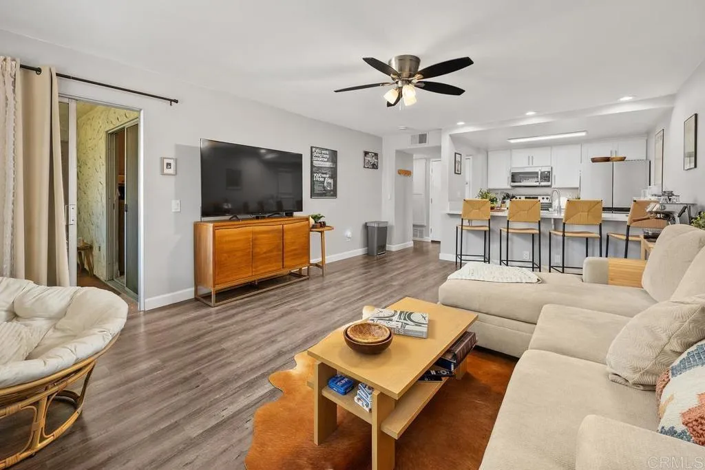 Photo #8: PTP2502782 Listing: Photo #8