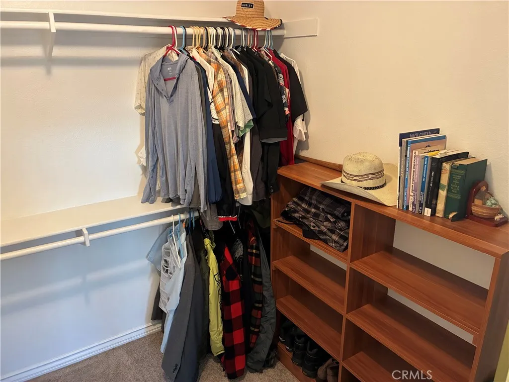 https://cdn.realtyfeed.com/cdn/127/306419024/c8ae3e998ba4b4af57a3a6865d6105c6.webp