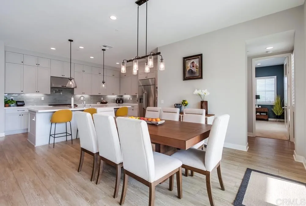 https://cdn.realtyfeed.com/cdn/127/306419239/7d578a66a8d96d01fc9cb0edad7a0f15.webp