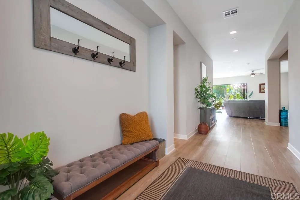 https://cdn.realtyfeed.com/cdn/127/306419239/a893fc06d76c72da040a3e3ccb5ec15f.webp