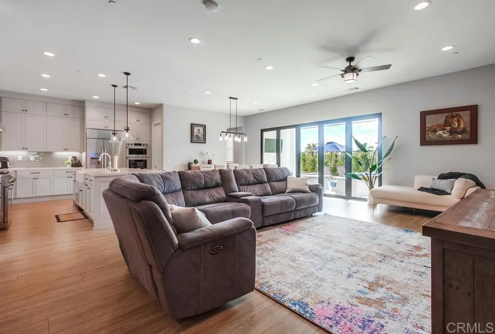 https://cdn.realtyfeed.com/cdn/127/306419239/ccae7d7e71dc59d59c7900e3ba76dc04.webp