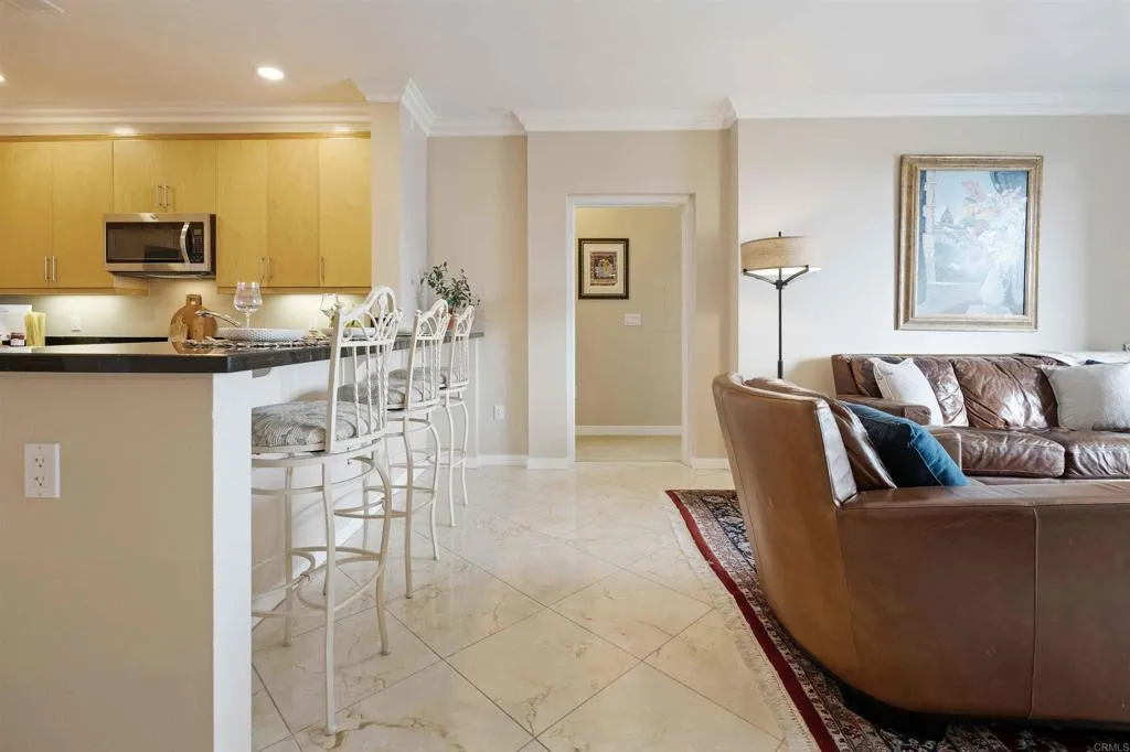 Photo #8: PTP2502813 Listing: Photo #8