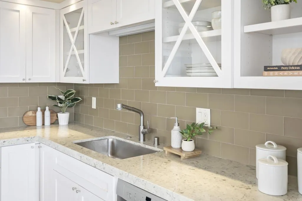 Photo #8: PTP2502816 Listing: Photo #8