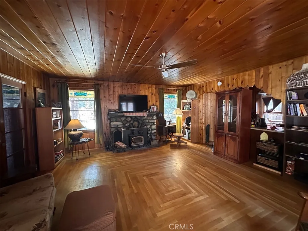 9544 Snow Drift Drive, Forest Falls, Ca 92339 - Photo 5 of 18, Forest Falls, CA