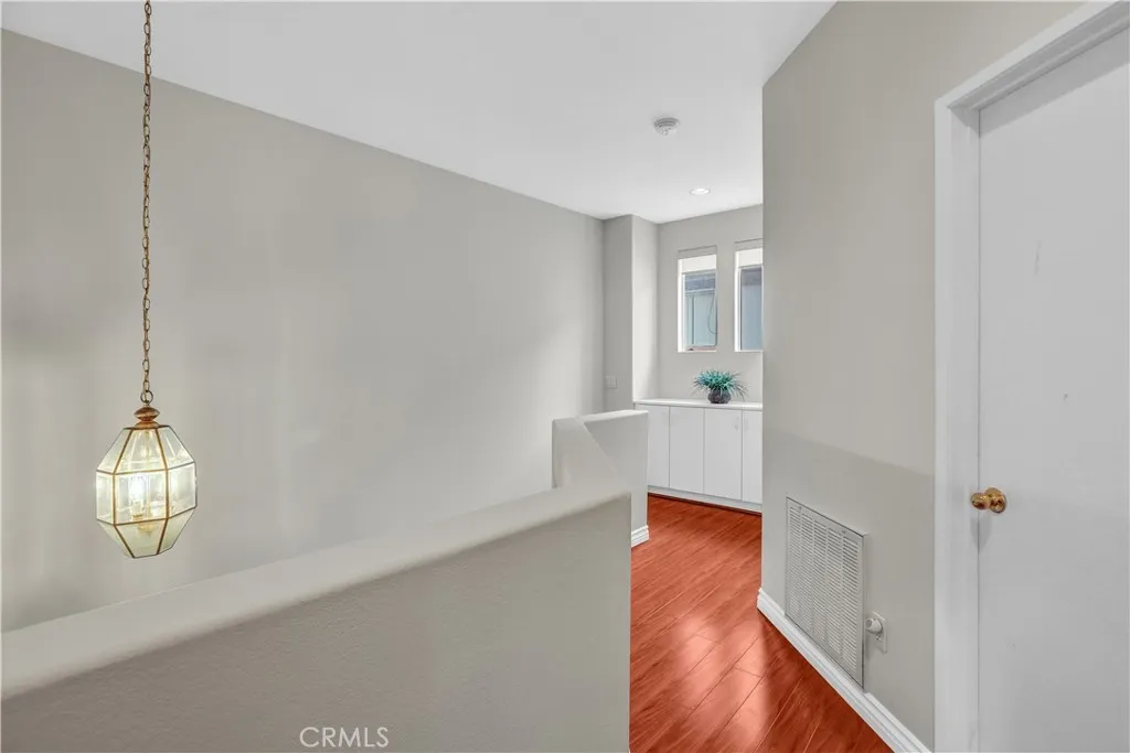 https://cdn.realtyfeed.com/cdn/127/306419539/9648cce618f41decb7813ce5468fc794.webp