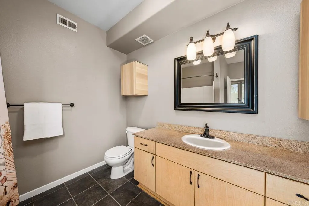 https://cdn.realtyfeed.com/cdn/127/306419689/1ad2b9daa40d5dcf48edd21c679025eb.webp