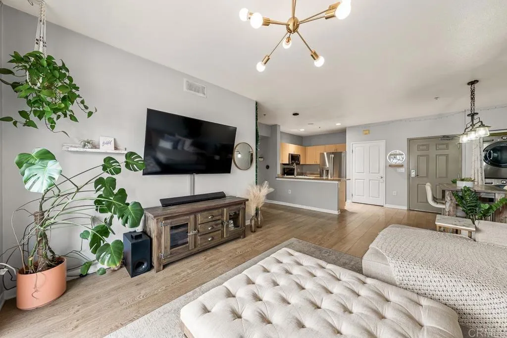 Photo #6: NDP2503859 Listing 