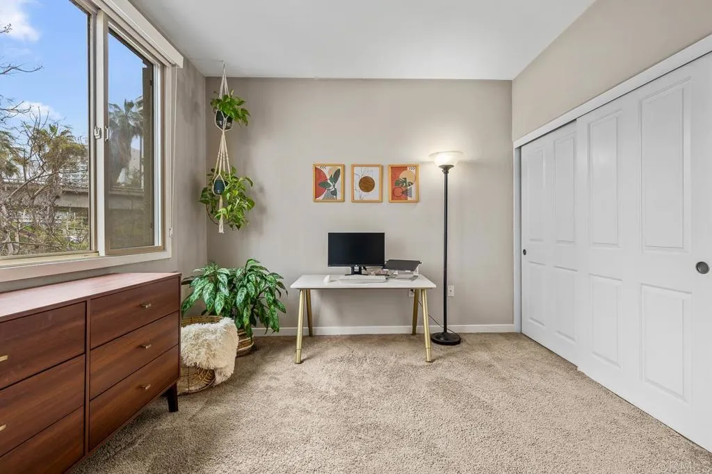 https://cdn.realtyfeed.com/cdn/127/306419689/b0b538d1cf64f74e2bf4b13b7c622a2e.webp