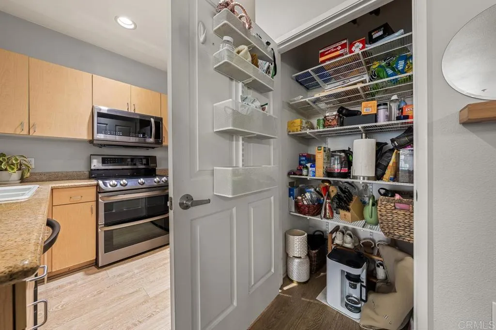 https://cdn.realtyfeed.com/cdn/127/306419689/e4bf5887085d0636428209bf543e0676.webp