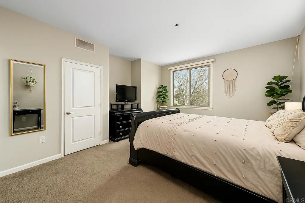 https://cdn.realtyfeed.com/cdn/127/306419689/fe1d798ff472e4b1c066286448bca02a.webp