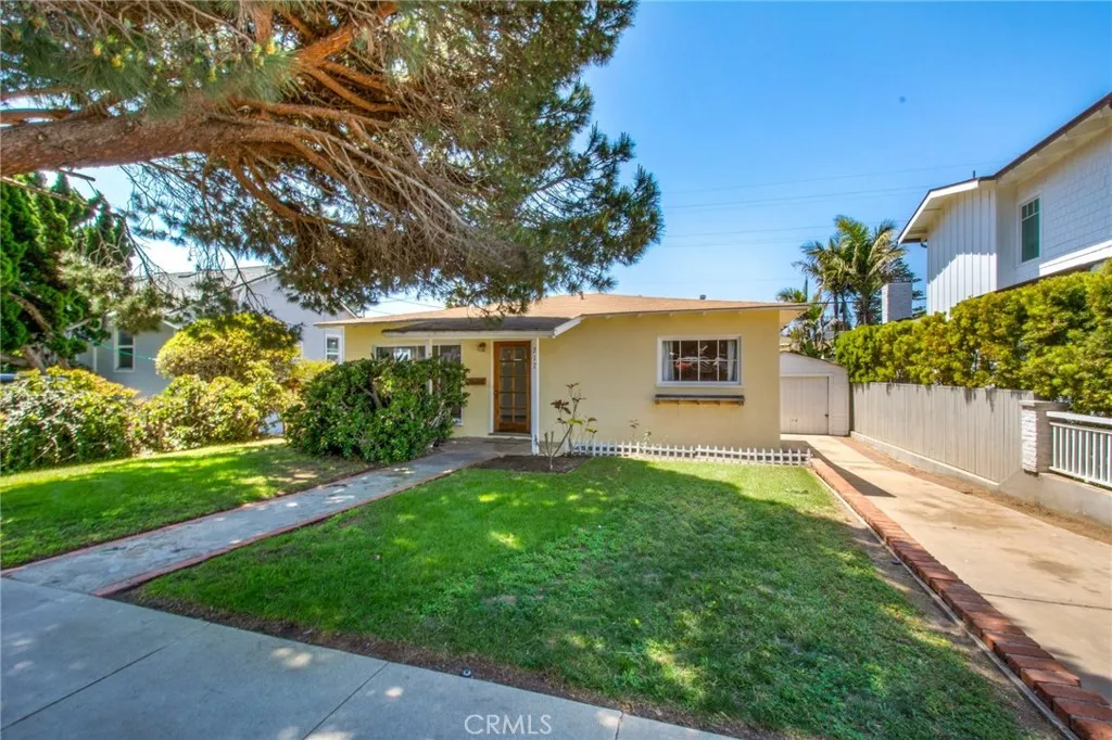 https://cdn.realtyfeed.com/cdn/127/306419825/85a473a716d2074750b9395de15fa103.webp