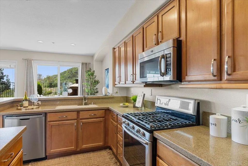 https://cdn.realtyfeed.com/cdn/127/306420340/1ef35a10d67e701d709d3405e3e79a33.webp
