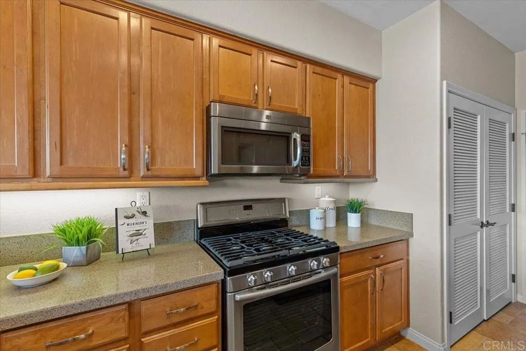 https://cdn.realtyfeed.com/cdn/127/306420340/fa2f6f1fedf430794ac173ee6cff5992.webp