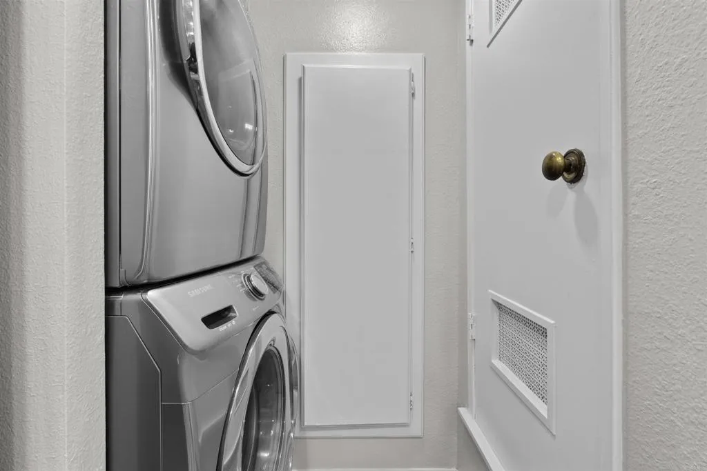 https://cdn.realtyfeed.com/cdn/127/306420373/882f36a47eec3dbda5f0e93b51c6039b.webp