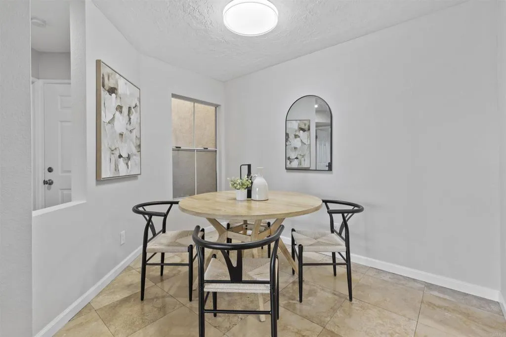 https://cdn.realtyfeed.com/cdn/127/306420373/e8cb69e932cc48844a786a590efa834d.webp