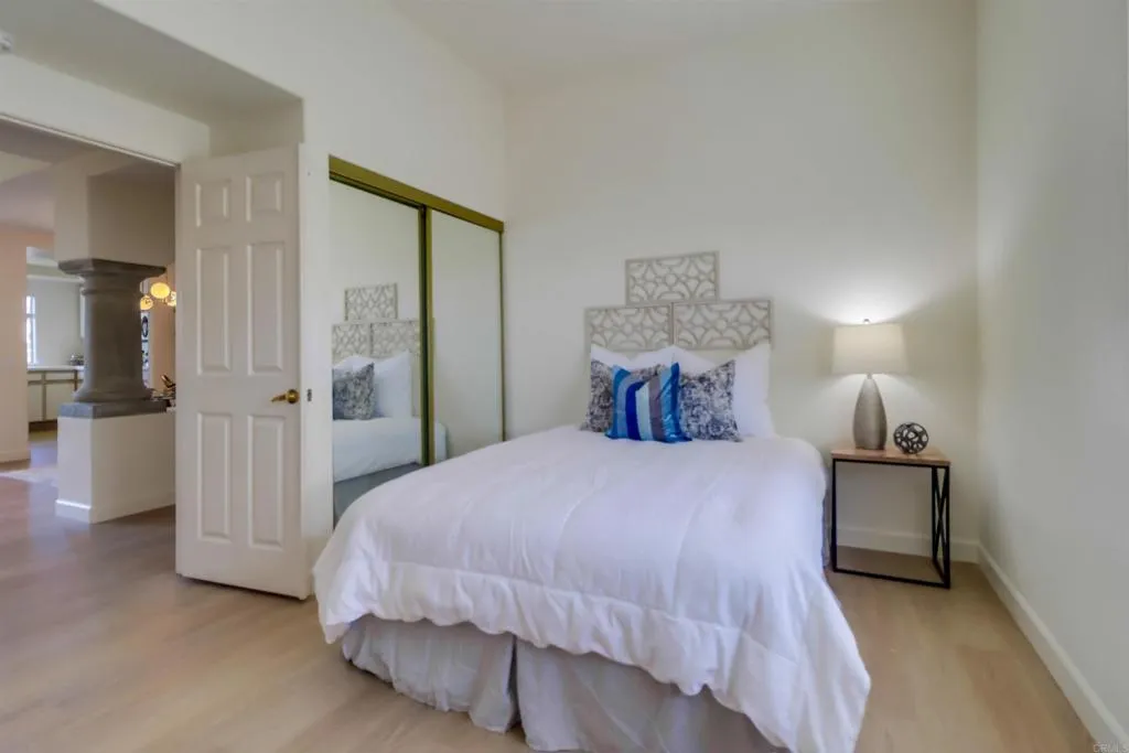 https://cdn.realtyfeed.com/cdn/127/306420448/166116aad61be4e52ec0403c305af1dc.webp