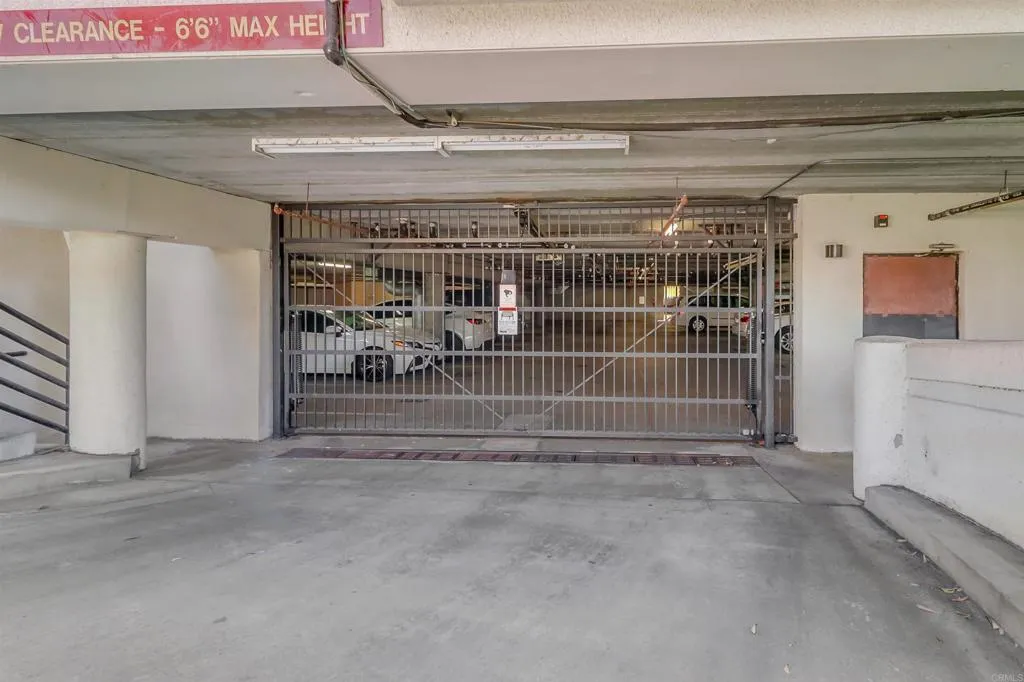 https://cdn.realtyfeed.com/cdn/127/306420448/c6795062ec35402fb0264f1a7331f4e4.webp
