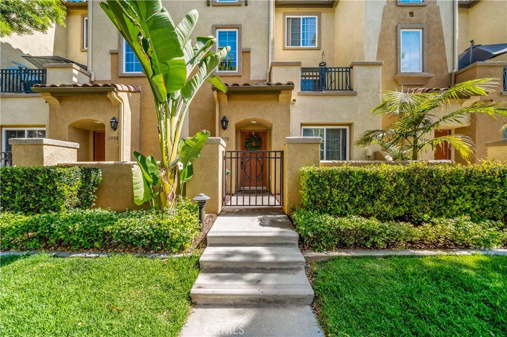 https://cdn.realtyfeed.com/cdn/127/306420480/7858db00e97c67067ce529611e90fe41.webp