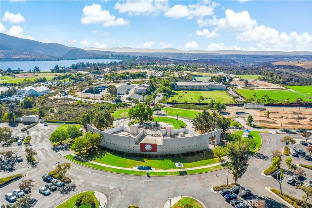https://cdn.realtyfeed.com/cdn/127/306420480/ae15deeb3f5a067d4fa80247ea1e1c19.webp