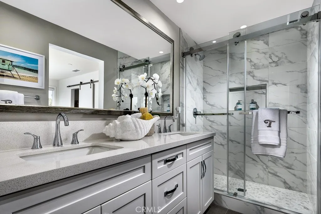Photo #6: OC25087674 Listing 