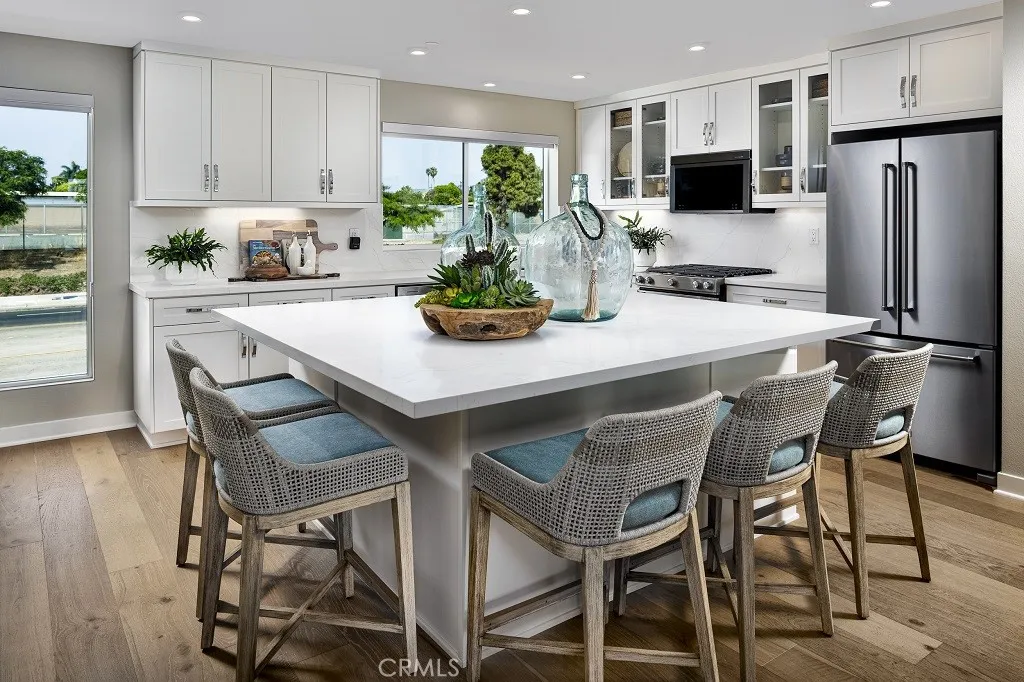 Photo #4: OC25087674 Listing 