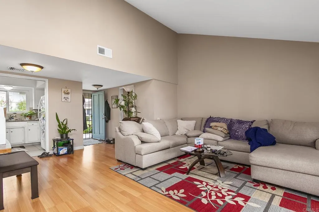 Photo #8: PTP2502863 Listing: Photo #8