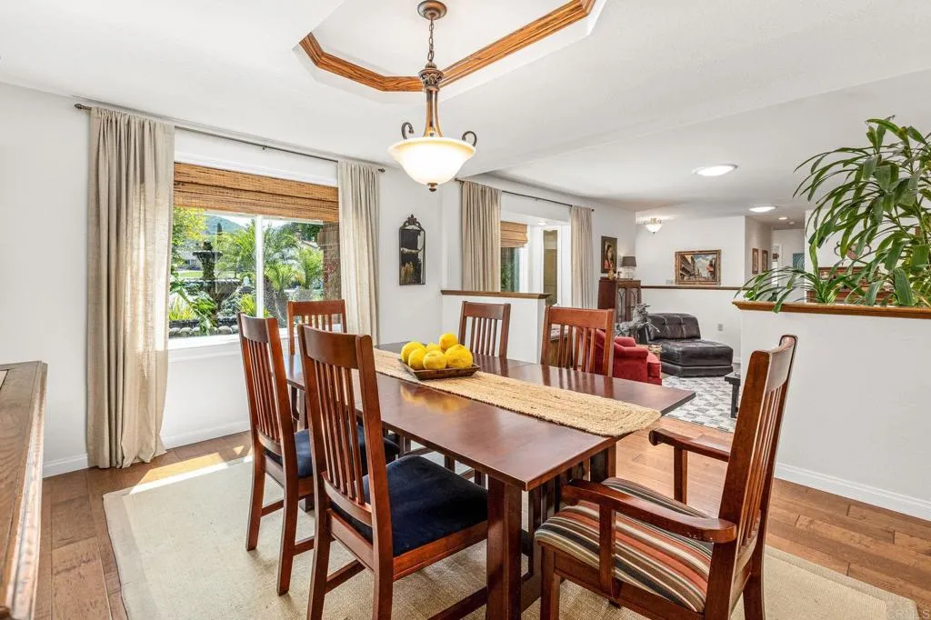 https://cdn.realtyfeed.com/cdn/127/306421072/12025aac8a70190b39ab14ffc79d860c.webp