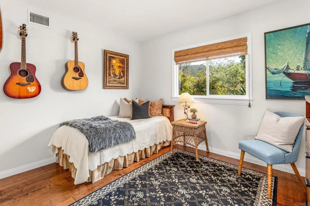https://cdn.realtyfeed.com/cdn/127/306421072/2c9ea776f81c7d531756958ba8fb93a7.webp