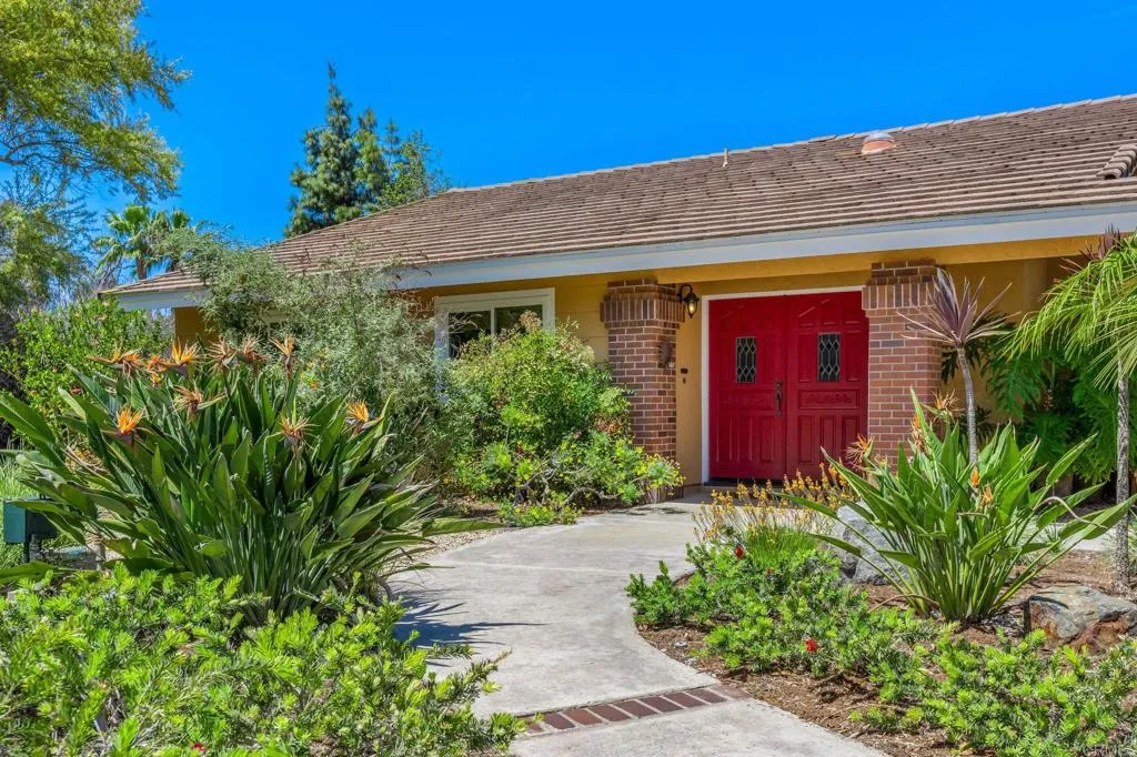 https://cdn.realtyfeed.com/cdn/127/306421072/6c28c051b70f4d6c8a97322f88aa1576.webp