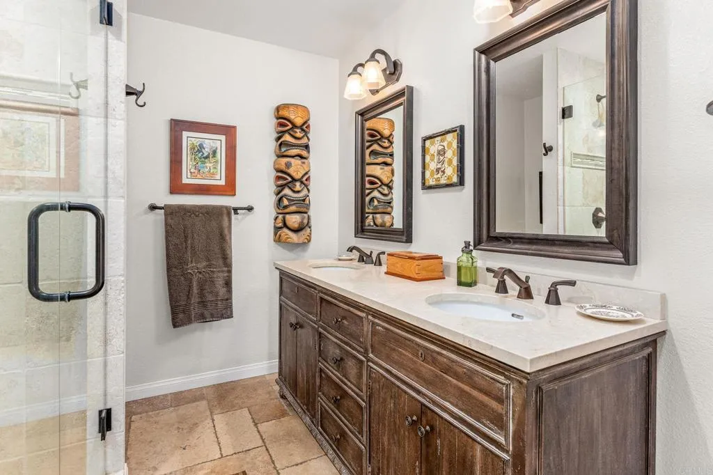https://cdn.realtyfeed.com/cdn/127/306421072/84dde44a86b4c07059c534f78f8edb81.webp