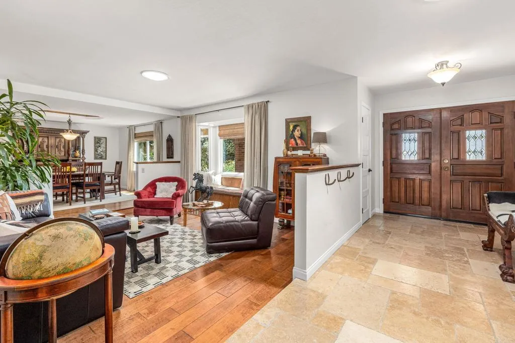 https://cdn.realtyfeed.com/cdn/127/306421072/ffd53ec170c8e291eb8ab1f85d8e2ce7.webp