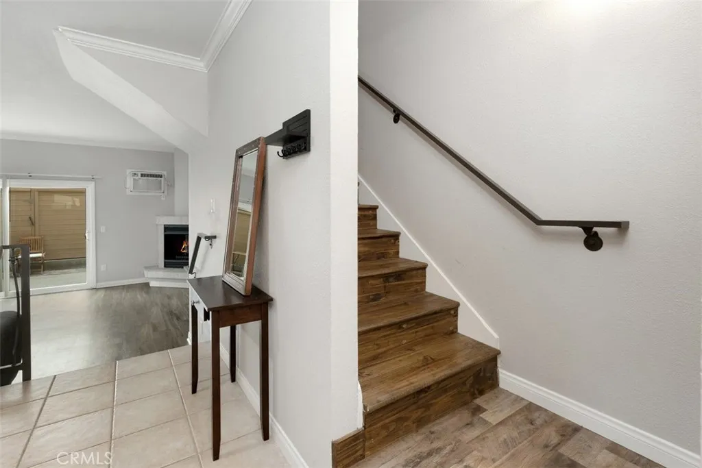 https://cdn.realtyfeed.com/cdn/127/306421133/774d1be66b3e6fbecdd2b71baab91026.webp