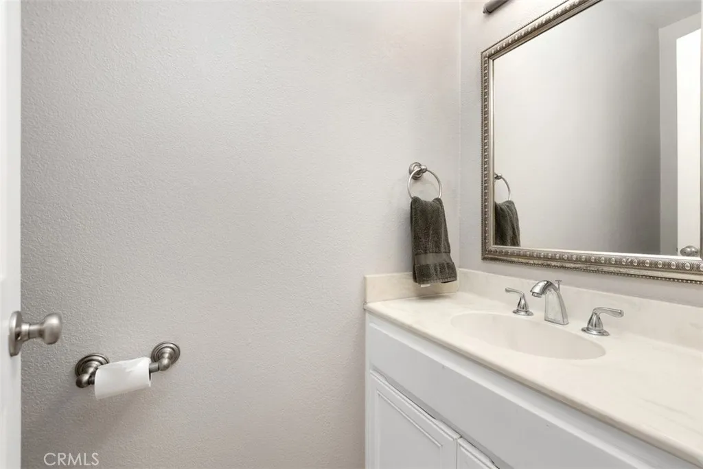Photo #14: CV25086169 Listing: Photo #14