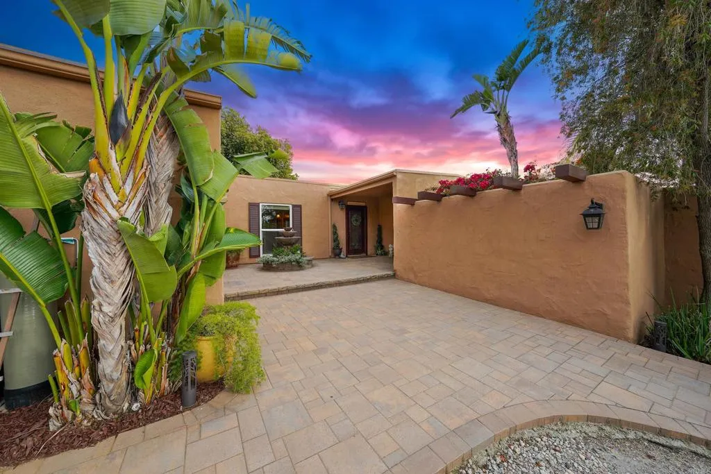 https://cdn.realtyfeed.com/cdn/127/306421256/bfd45004eeb26eb7f886474a35c59bba.webp