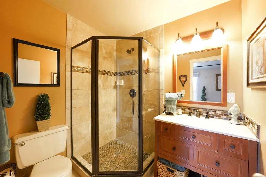 https://cdn.realtyfeed.com/cdn/127/306421256/e58f795a1caca4685bbf4e4e34bdc3d7.webp