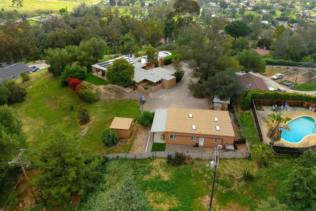 https://cdn.realtyfeed.com/cdn/127/306421256/fca3dee4c406875a5c81caa10b028a49.webp