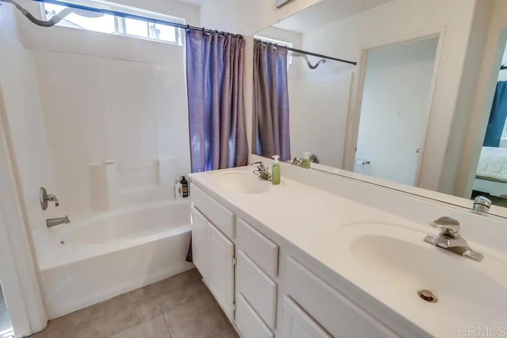https://cdn.realtyfeed.com/cdn/127/306421406/273ef35245211ae4c3608f904a47b65a.webp