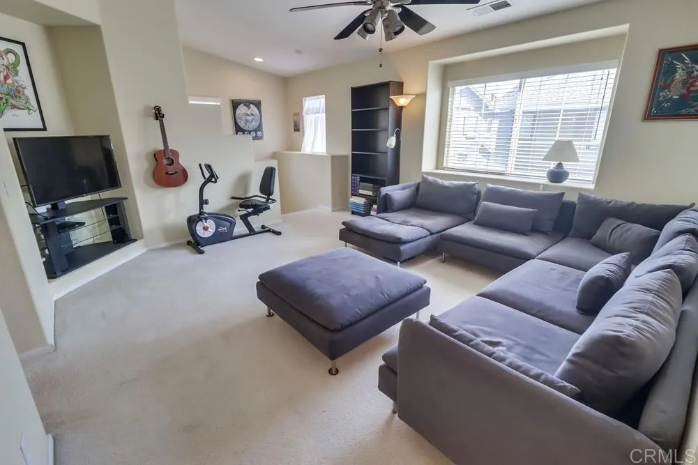 https://cdn.realtyfeed.com/cdn/127/306421406/9159f8d058f69031a82632ee18864040.webp