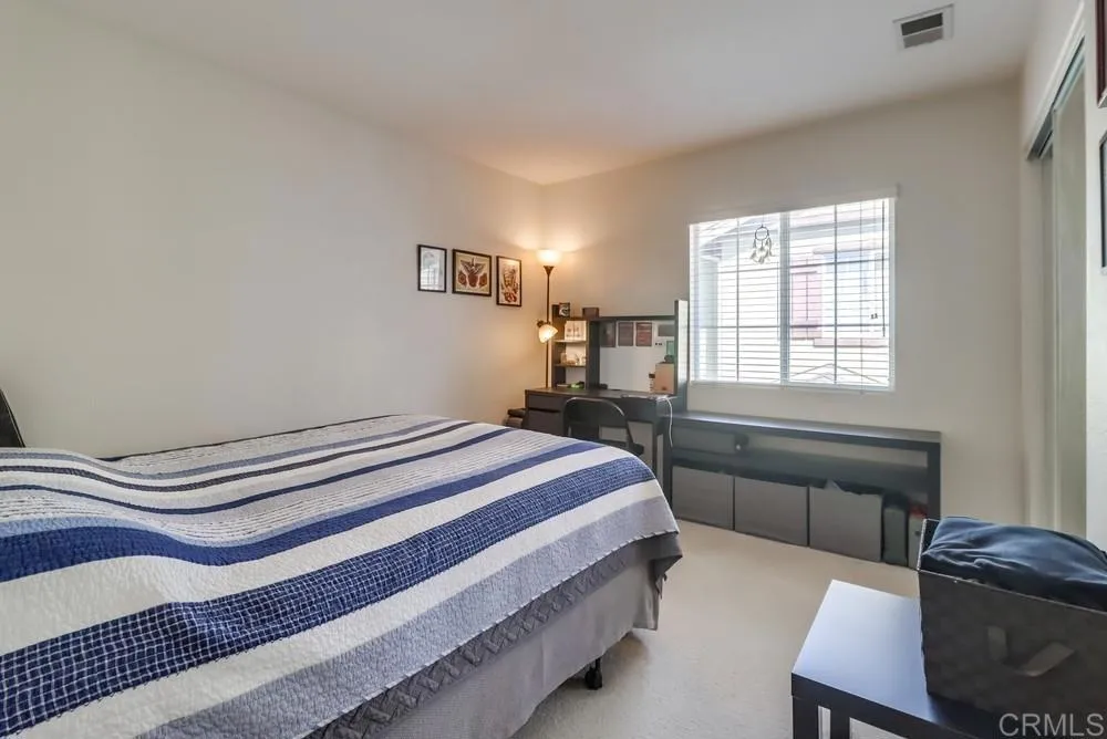 https://cdn.realtyfeed.com/cdn/127/306421406/a7d195a67f87d6ad0d3839b36eb125cf.webp