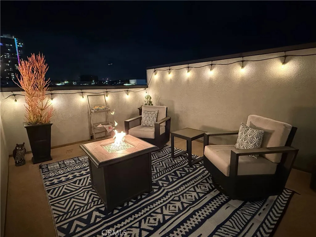 https://cdn.realtyfeed.com/cdn/127/306421496/c43a0f0fd9bebc16b246bb9c36df94b2.webp