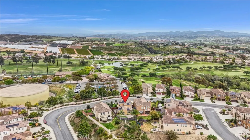 https://cdn.realtyfeed.com/cdn/127/306421554/2b9f728e3b4e8c63776e37190e2800ff.webp