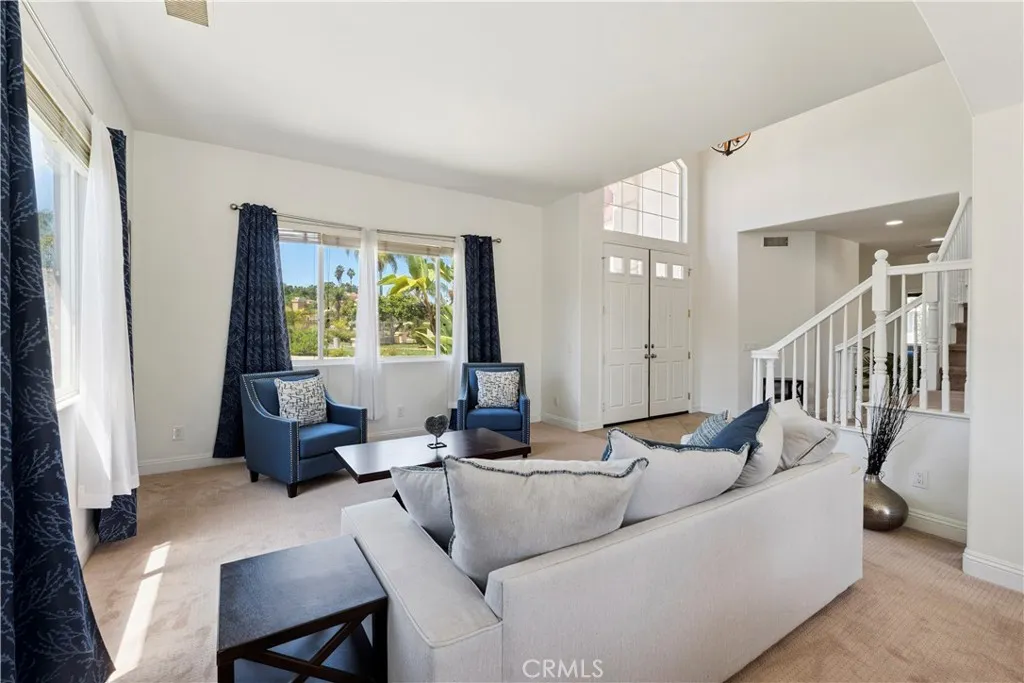 https://cdn.realtyfeed.com/cdn/127/306421556/acf18dad44735856aa04df115af625e9.webp
