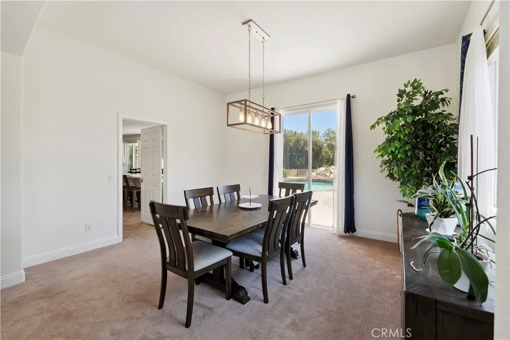 https://cdn.realtyfeed.com/cdn/127/306421556/c2393a4e9bb0cf6940c84b34d156502f.webp