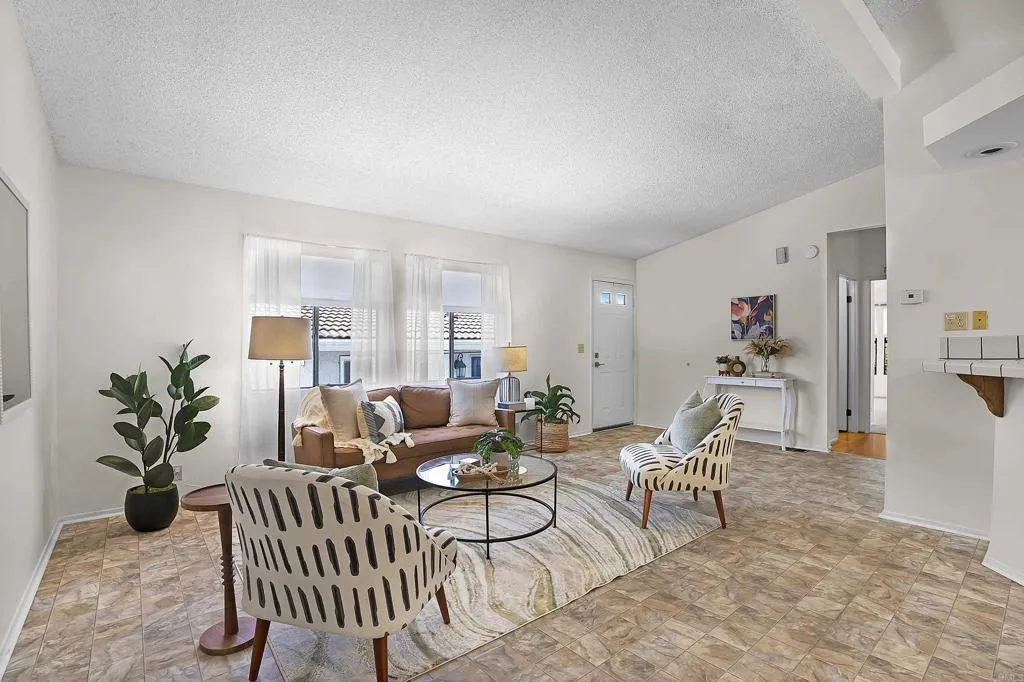 https://cdn.realtyfeed.com/cdn/127/306421753/24b51f587634571cab7a34a0e374b00b.webp