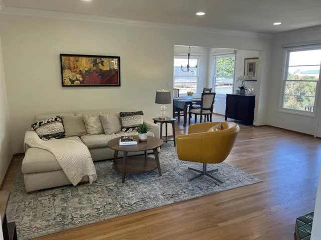 https://cdn.realtyfeed.com/cdn/127/306421878/360492497d40387c4214ab5aa4259cd7.webp